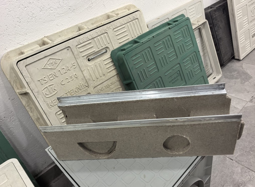 Polimer Kanal Ek Parçası 500x500x500 mm D400/E600 | KTK-5050-PK-CDE - Kent Kompozit Polimer Kanal Ek Parça